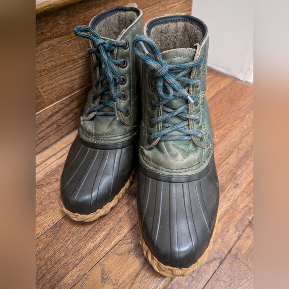 Women's SOREL surplus green pine leather thermal duck boots size 8 - Picture 3 of 16